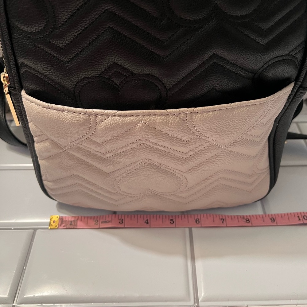 Betsey Johnson Black and Cream Quilted Backpack - Picture 4 of 8